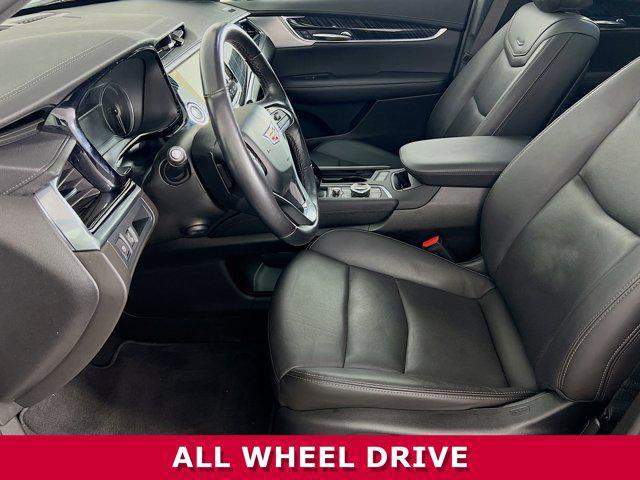 Photo of 2023 Argent Silver Metallic Cadillac XT6