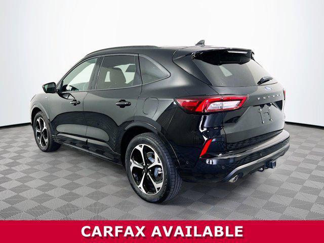 Photo of 2024 Black Metallic Ford Escape