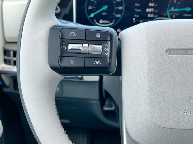 Photo of 2025 Hampton Gray Hyundai SANTA FE