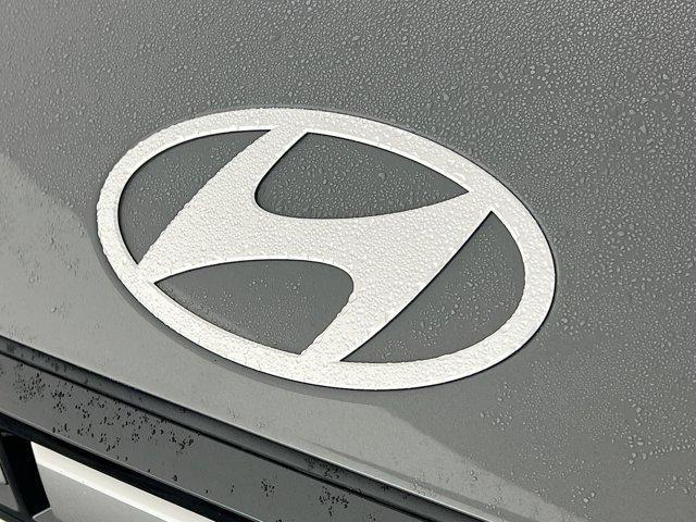 Photo of 2025 Hampton Gray Hyundai SANTA FE
