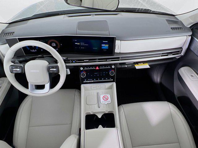 Photo of 2025 Hampton Gray Hyundai SANTA FE