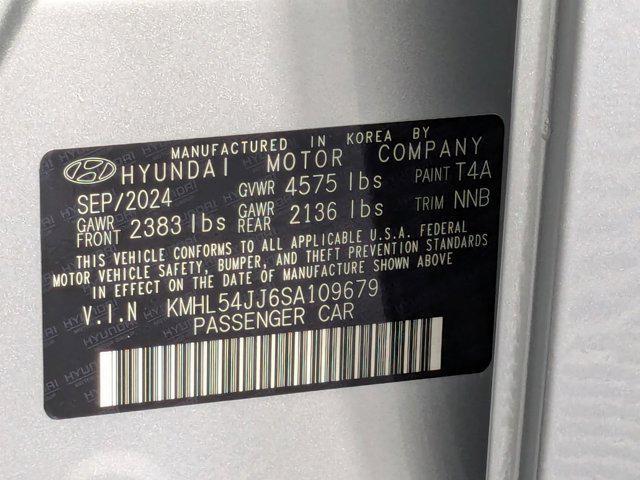 Photo of 2025 Aero Silver Hyundai SONATA Hybrid