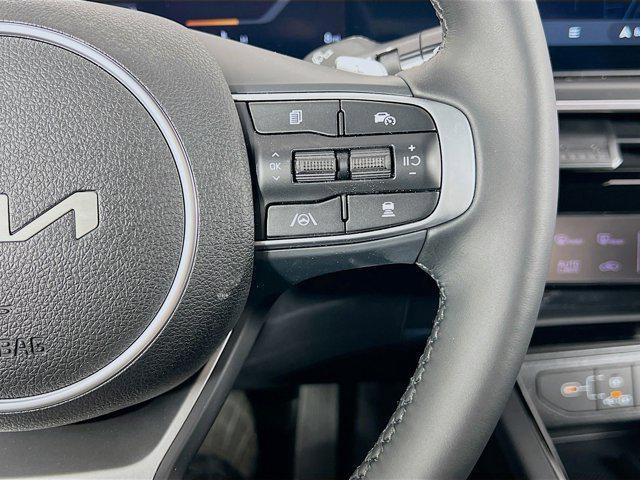 Photo of 2025 Steel Matte Gray Kia K5
