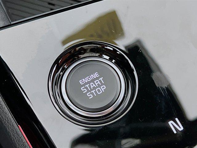 Photo of 2025 Fusion Black Kia Sportage Hybrid