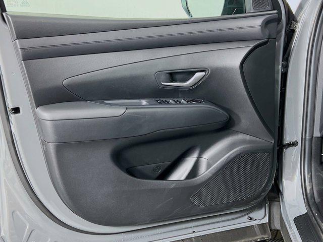 Photo of 2025 Hampton Gray Hyundai TUCSON