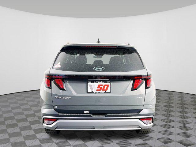 Photo of 2025 Hampton Gray Hyundai TUCSON