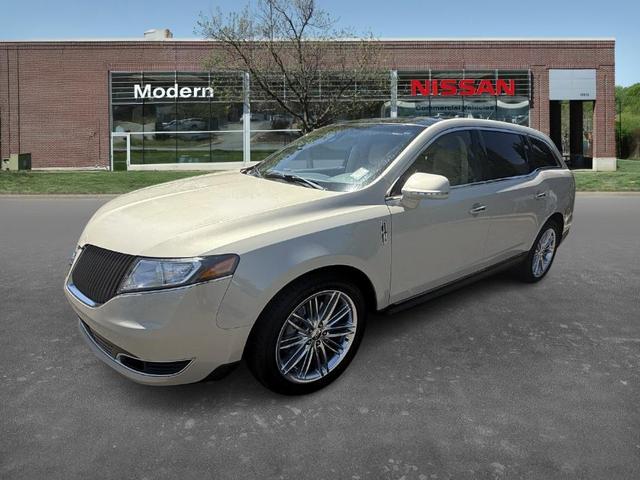 2014 Lincoln MKT