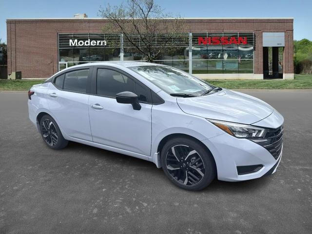 Photo of 2025 Gray Sky Pearl Nissan Versa
