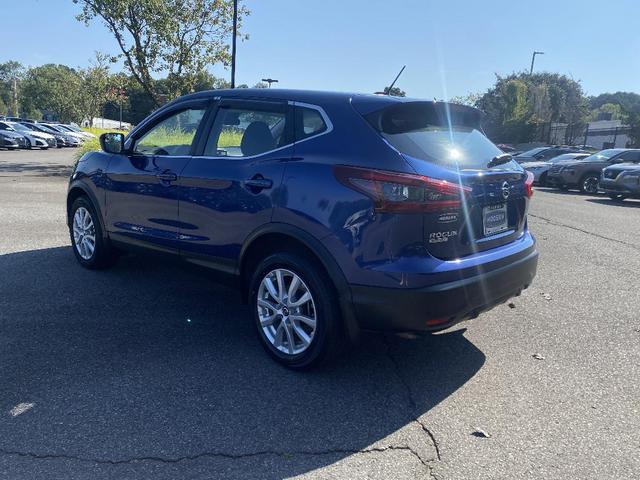 Photo of 2021 Caspian Blue Nissan Rogue Sport