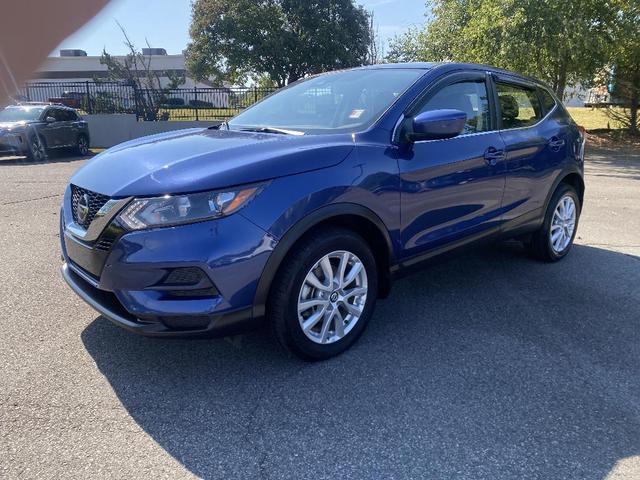 Photo of 2021 Caspian Blue Nissan Rogue Sport