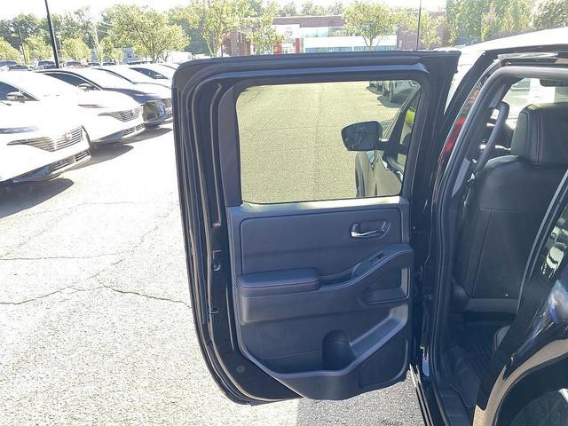 Photo of 2025 Black Nissan Frontier