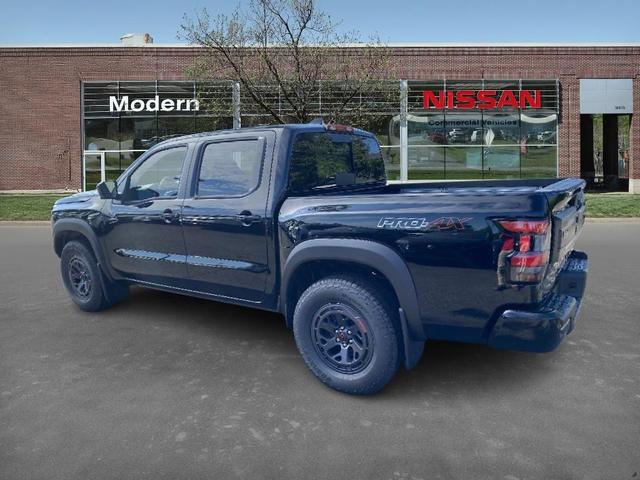 Photo of 2025 Black Nissan Frontier