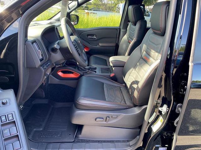 Photo of 2025 Black Nissan Frontier