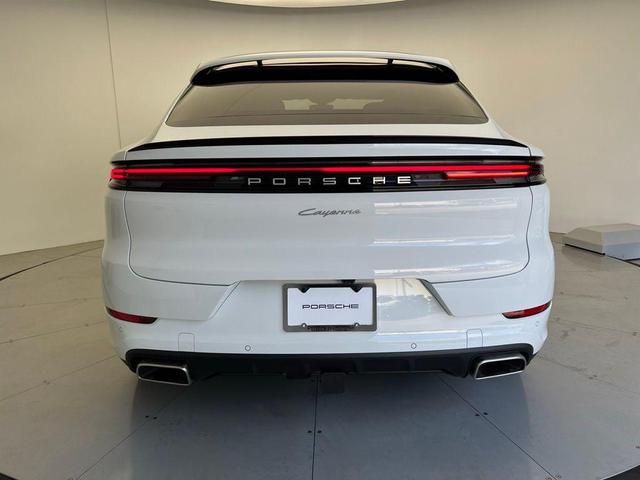 Photo of 2025 White Porsche Cayenne