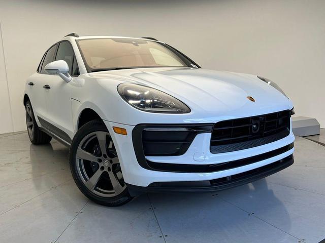 Photo of 2025 White Porsche Macan