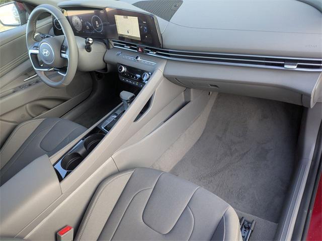 Photo of 2025 Ultimate Red Hyundai ELANTRA