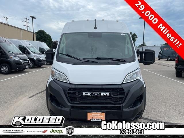 Photo of 2023 Bright White Clearcoat RAM ProMaster 2500