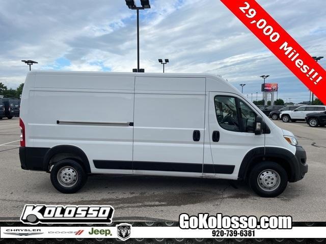 Photo of 2023 Bright White Clearcoat RAM ProMaster 2500