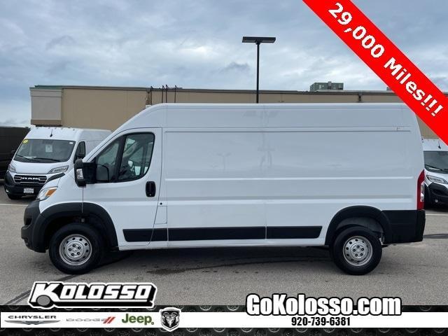 Photo of 2023 Bright White Clearcoat RAM ProMaster 2500
