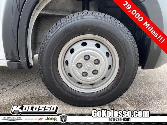 Photo of 2023 Bright White Clearcoat RAM ProMaster 2500