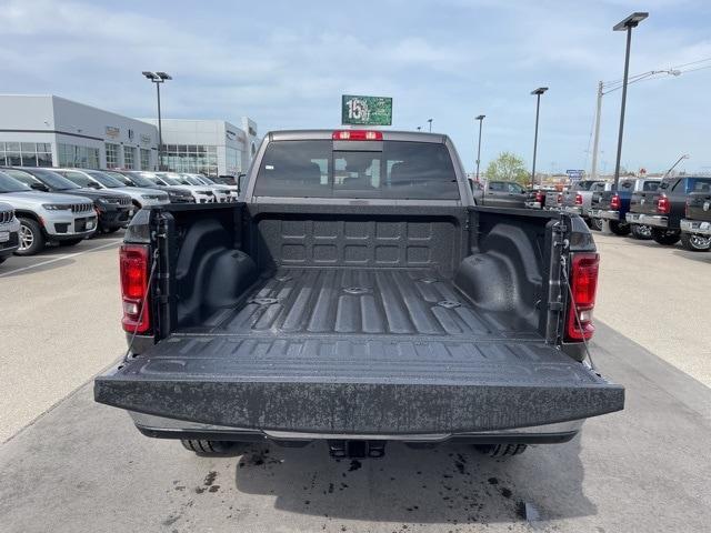 Photo of 2025 Granite Crystal Clearcoat Metallic RAM 2500