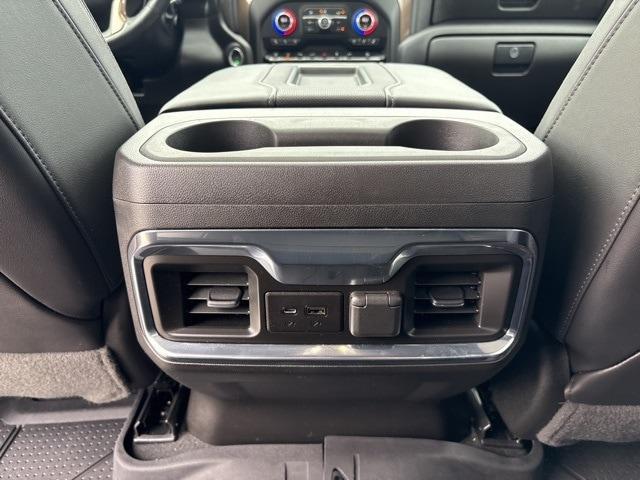 Photo of 2022 Black Chevrolet Silverado 2500