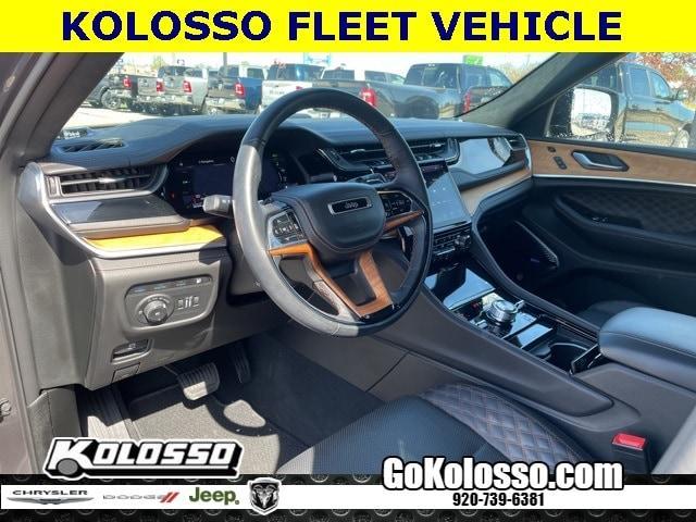 Photo of 2022 Metallic Jeep Grand Cherokee 4xe