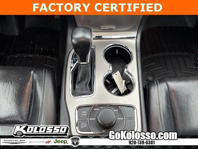 Photo of 2021 Bright White Clearcoat Jeep Grand Cherokee