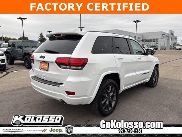 Photo of 2021 Bright White Clearcoat Jeep Grand Cherokee