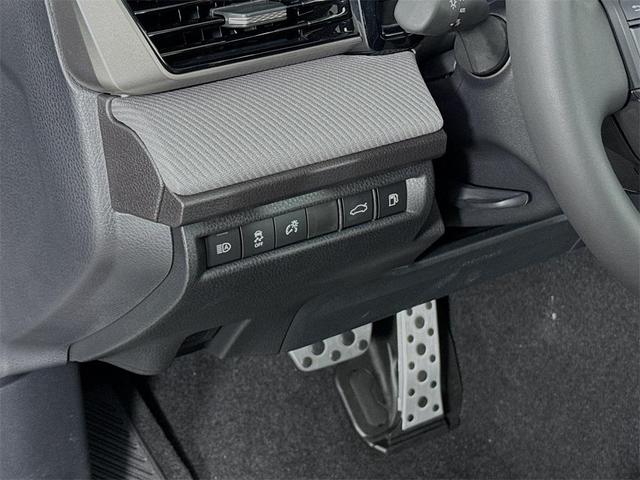 Photo of 2025 Heavy Metal Toyota Camry