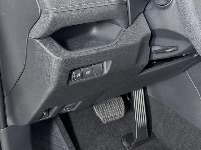 Photo of 2025 Ice Cap Toyota RAV4 Hybrid