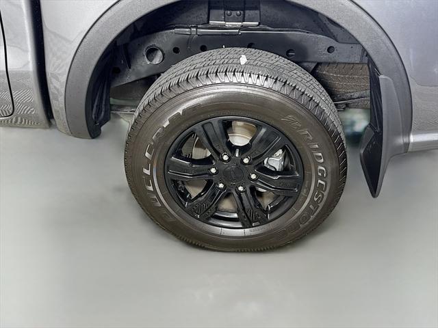 Photo of 2022 CARBONIZED GRAY Ford Ranger