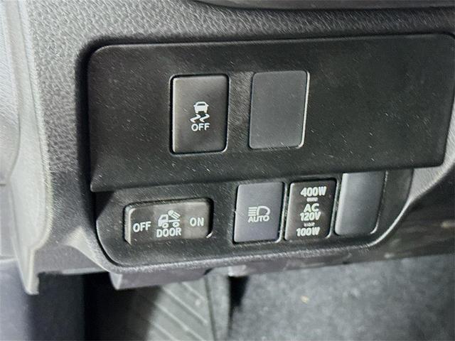 Photo of 2023 Ice Cap Toyota Tacoma