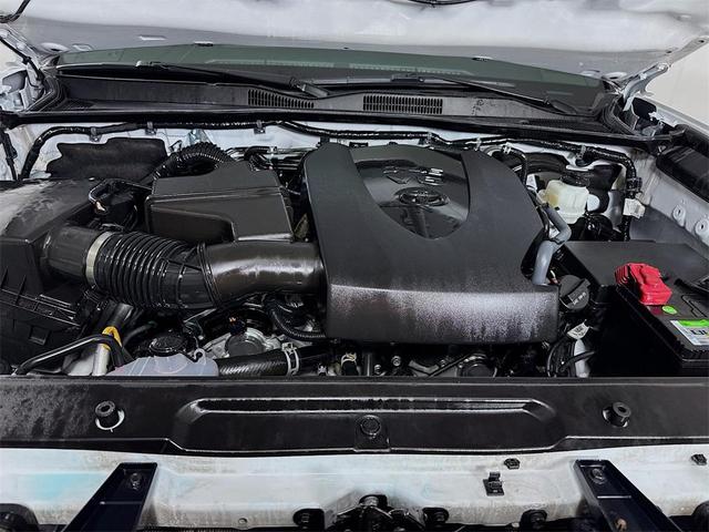 Photo of 2023 Ice Cap Toyota Tacoma