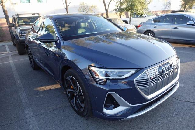 Photo of 2020 Plasma Blue Metallic Audi e-tron Sportback