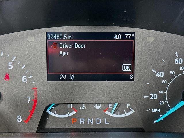 Photo of 2022 OXFORD WHITE Ford Escape
