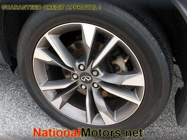 Photo of 2022 Warm Titanium INFINITI QX60