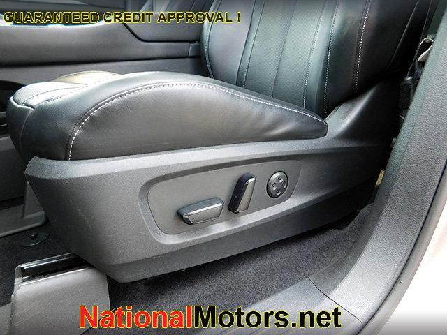 Photo of 2022 Warm Titanium INFINITI QX60