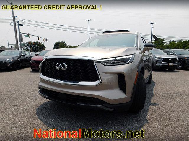 Photo of 2022 Warm Titanium INFINITI QX60