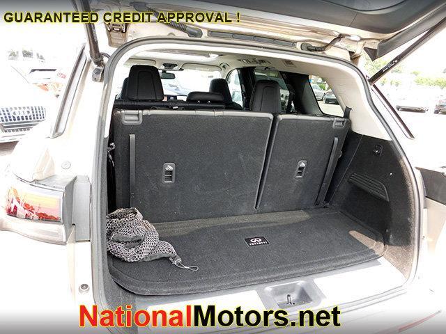 Photo of 2022 Warm Titanium INFINITI QX60