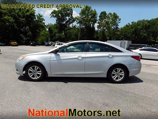 Photo of 2012 Radiant Silver Hyundai SONATA