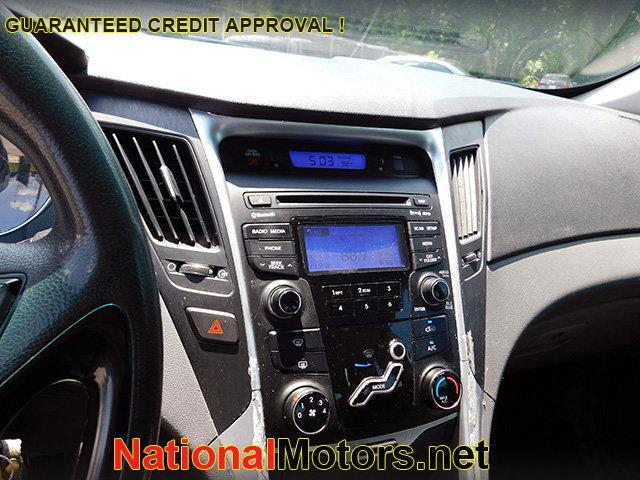 Photo of 2012 Radiant Silver Hyundai SONATA