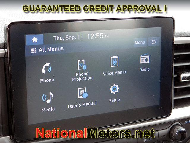 Photo of 2025 Onyx Black Hyundai VENUE