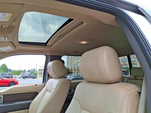 Photo of 2014 White Platinum Clearcoat Metallic Ford F-150