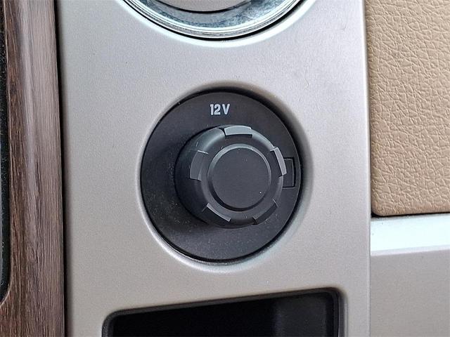 Photo of 2014 White Platinum Clearcoat Metallic Ford F-150