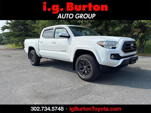 Photo of 2020 Super White Toyota Tacoma