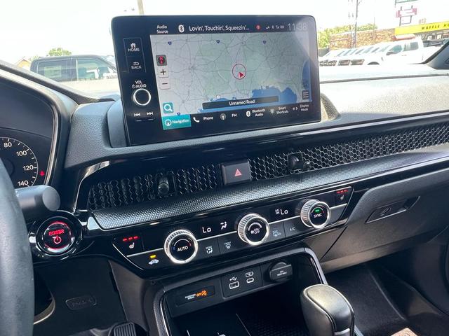 Photo of 2023 Lunar Silver Metallic Honda CR-V Hybrid