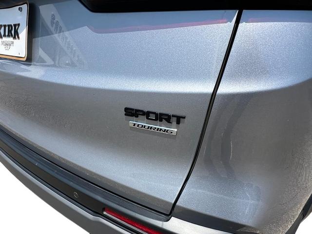 Photo of 2023 Lunar Silver Metallic Honda CR-V Hybrid
