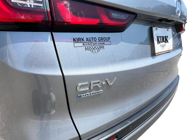 Photo of 2023 Lunar Silver Metallic Honda CR-V Hybrid