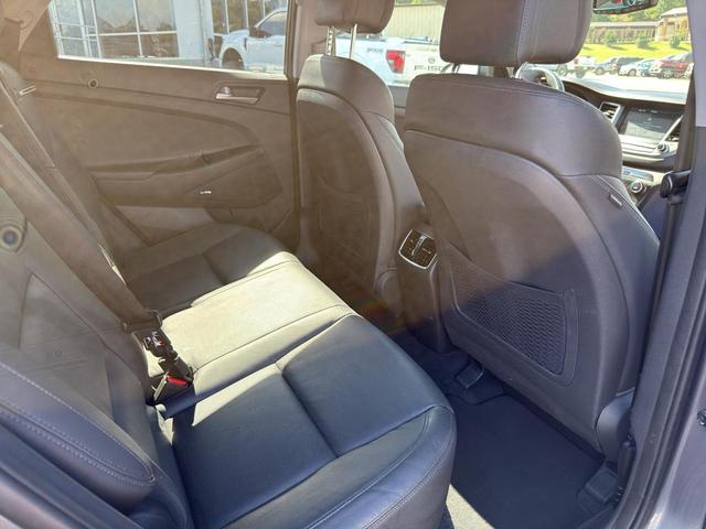 Photo of 2018 Coliseum Gray Hyundai TUCSON